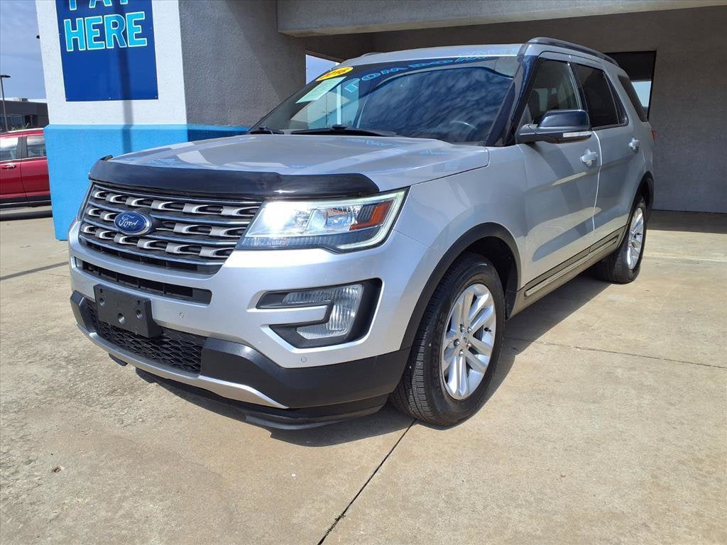 Used 2016 Ford Explorer XLT SUV
