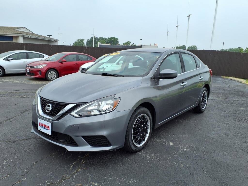 2018 Nissan Sentra S CVT's photo