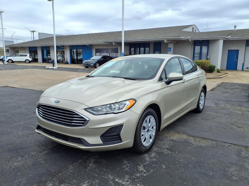 2019 Ford Fusion S