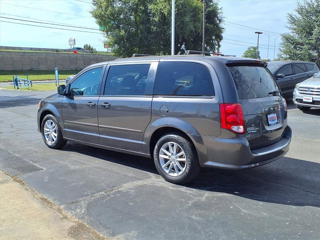 Used 2016 Dodge Grand Caravan SXT Van