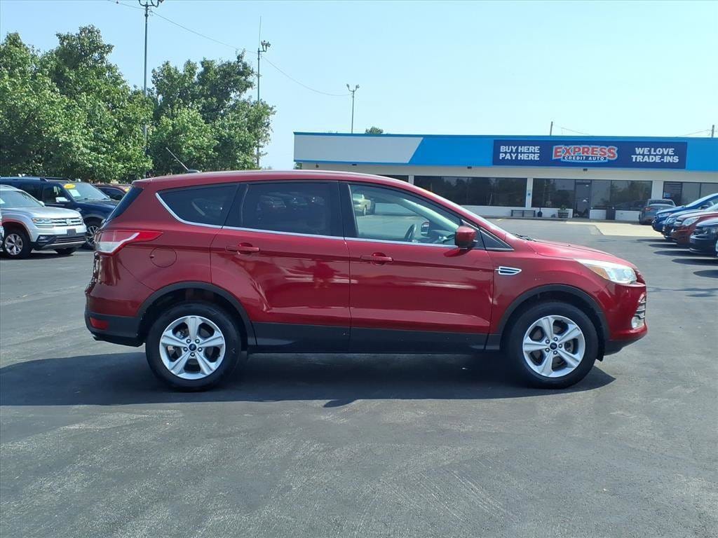 Used 2016 Ford Escape SE SUV