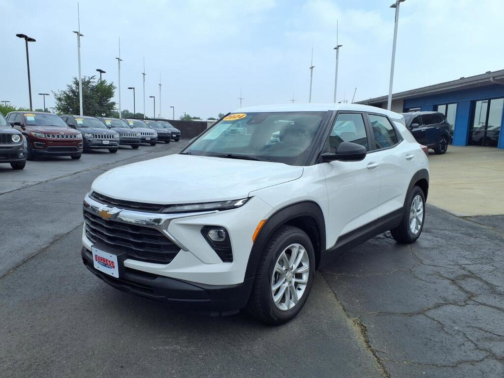 2024 Chevrolet Trailblazer LS's photo