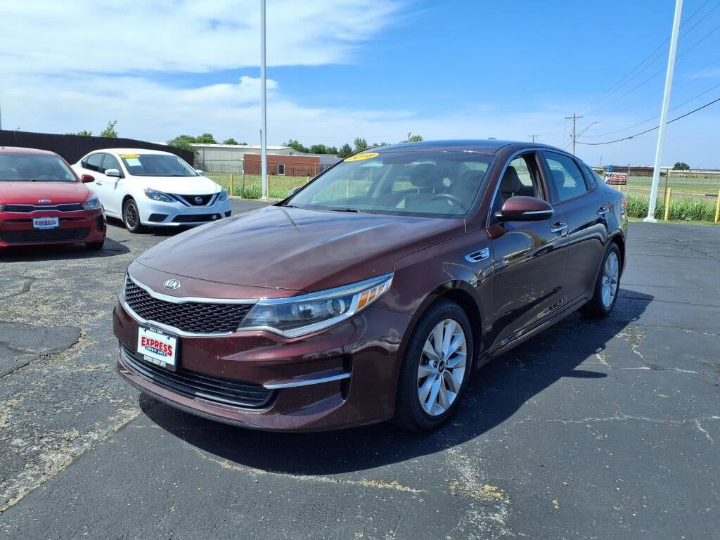 2018 Kia Optima LX AT's photo