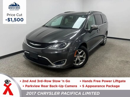 2017 Chrysler Pacifica Limited Van