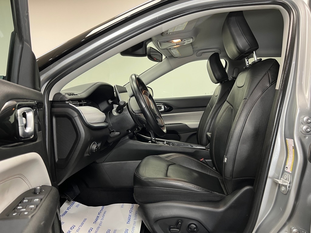 Used 2022 Jeep Compass Limited with VIN 3C4NJDCB4NT136553 for sale in Jackson, MI