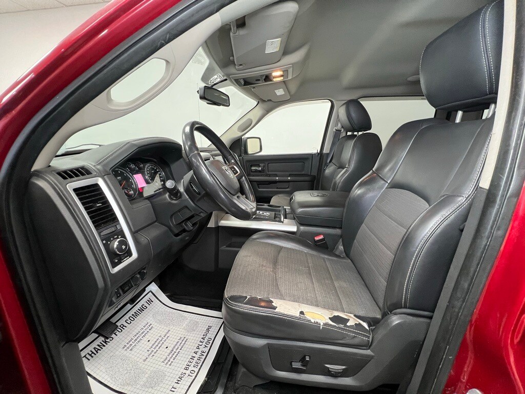2010 Dodge Ram photo 2