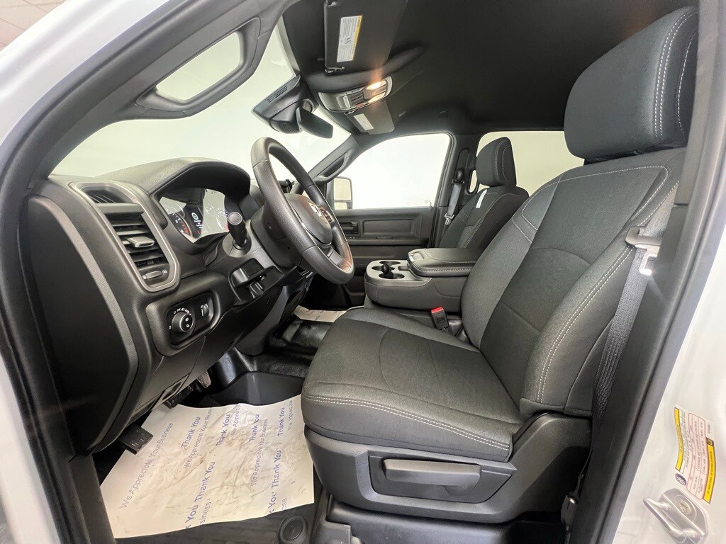 2026 Ram 2500 Tradesman photo 2