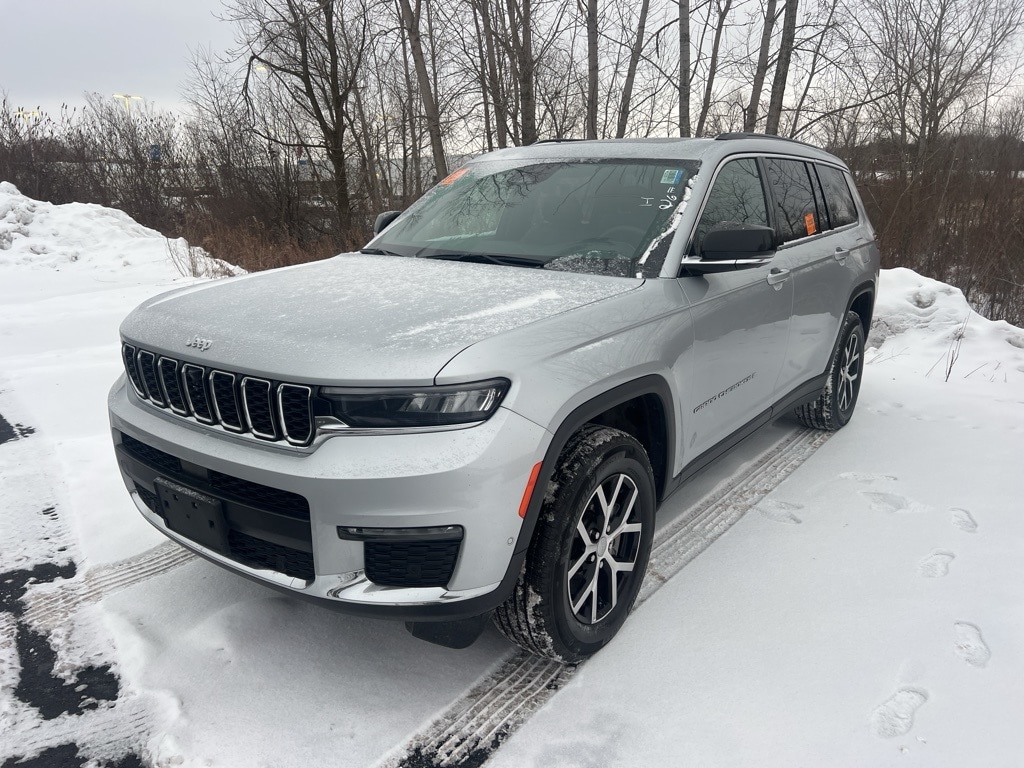 2024 Jeep Grand Cherokee L Limited's photo