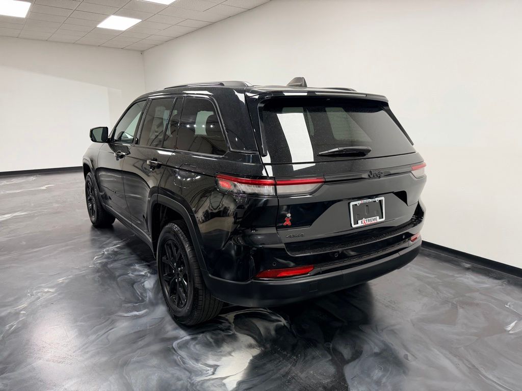 2024 Jeep Grand Cherokee Altitude - Photo 20