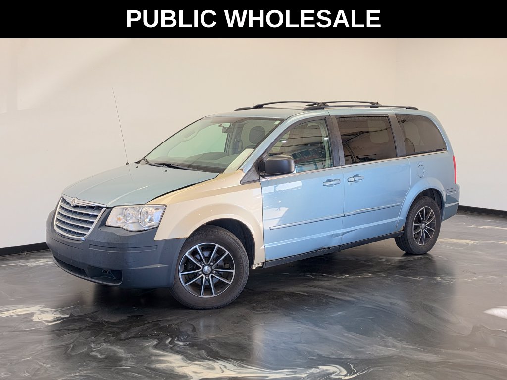 2010 Chrysler Town & Country LX Minivan/Van
