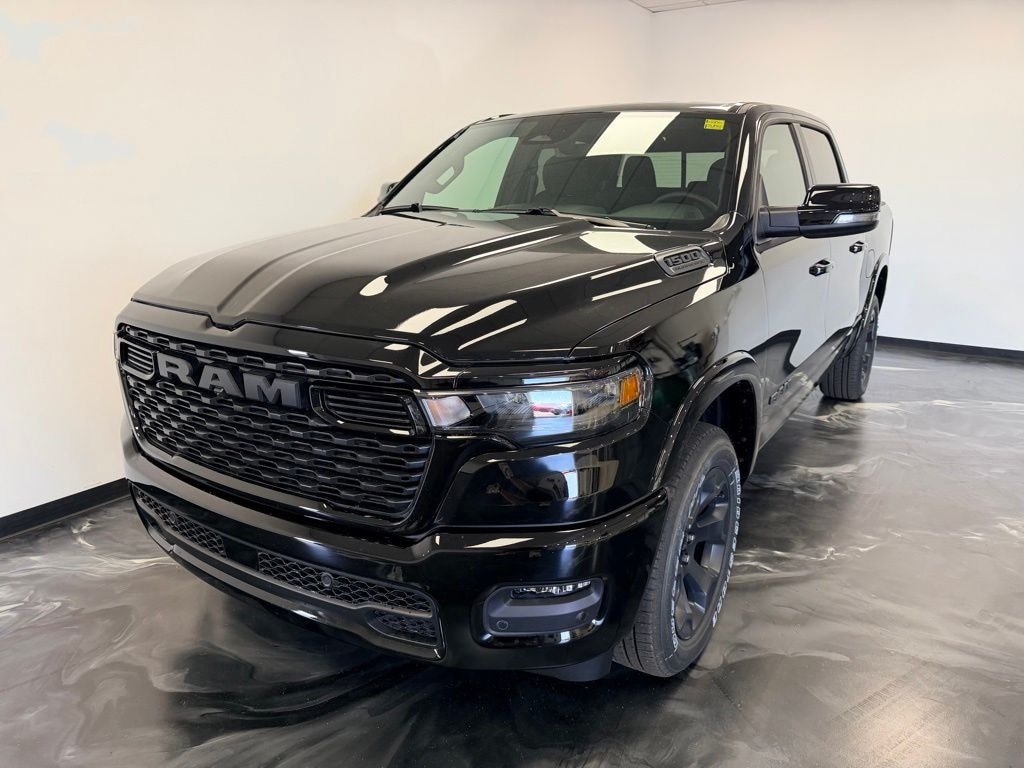 New 2026 Ram 1500 BIG HORN CREW CAB 4X4 5'7 BOX Pickup