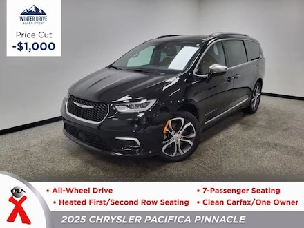 2025 Chrysler Pacifica Pinnacle Van Passenger Van