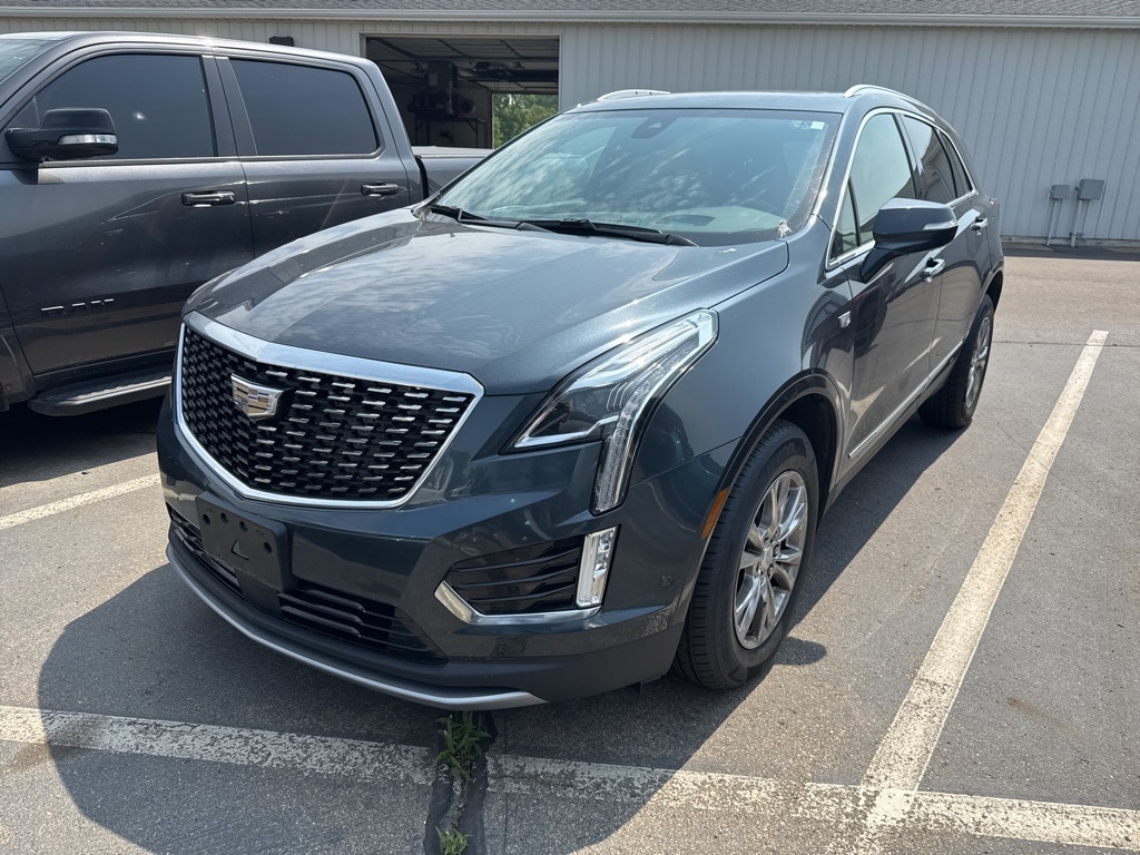 Used 2020 Cadillac XT5 Premium Luxury with VIN 1GYKNCRS7LZ110196 for sale in Jackson, MI