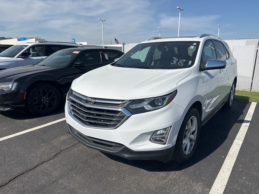 Used 2019 Chevrolet Equinox Premier with VIN 3GNAXXEVXKS636098 for sale in Jackson, MI