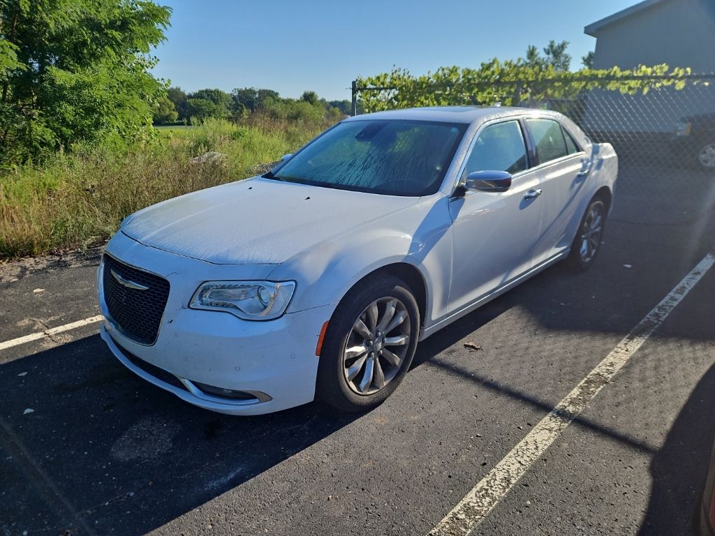 Used 2015 Chrysler 300 C with VIN 2C3CCAKGXFH781588 for sale in Jackson, MI