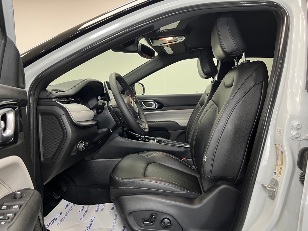 Used 2024 Jeep Compass Limited with VIN 3C4NJDCN8RT173086 for sale in Jackson, MI