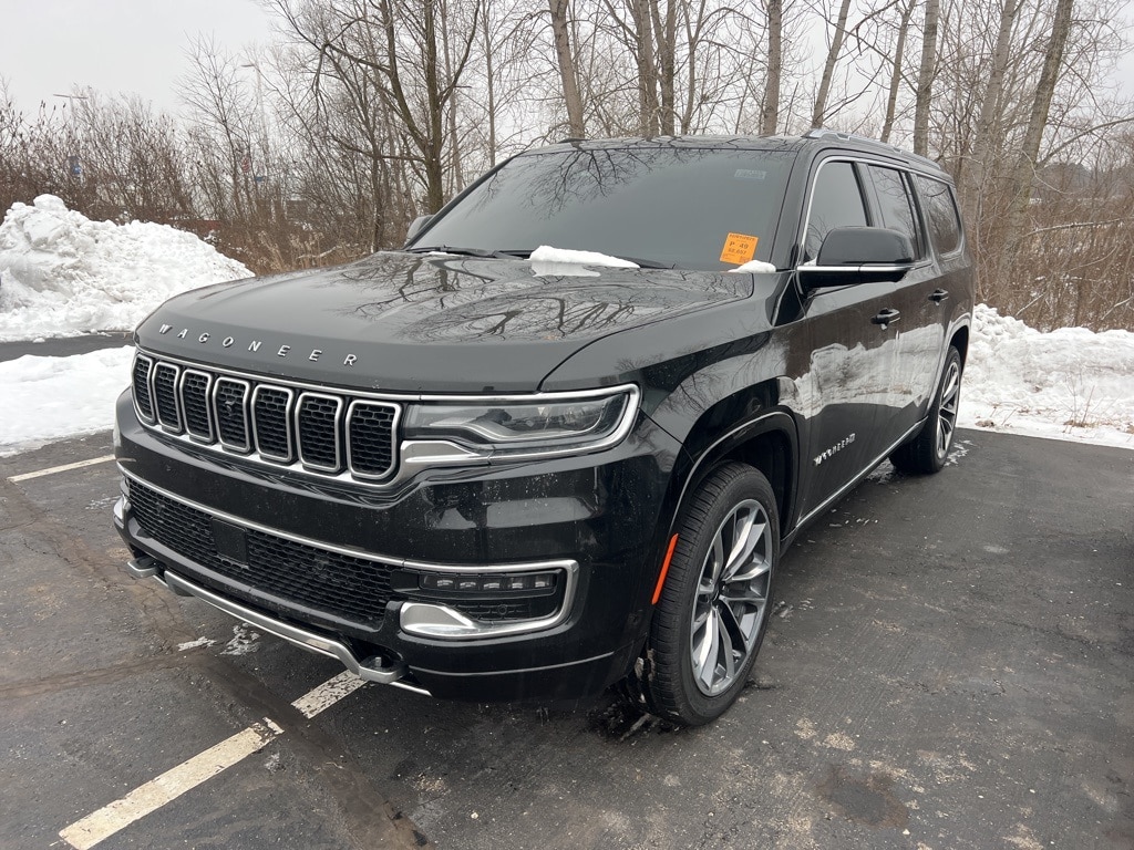 2024 Jeep Wagoneer L Series III's photo