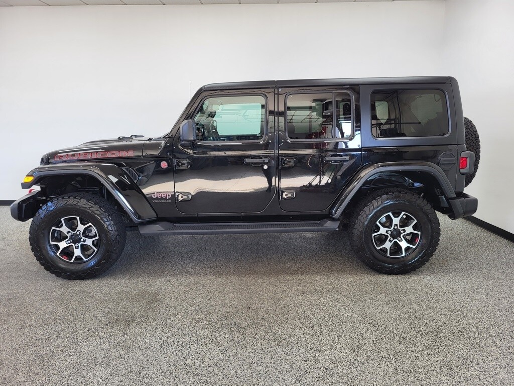 2023 Jeep Wrangler Rubicon photo 2