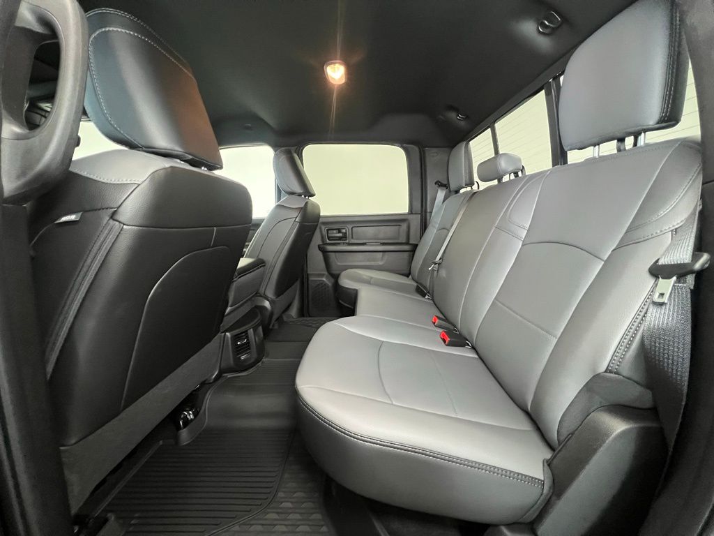 2025 RAM 2500 Tradesman - Photo 7