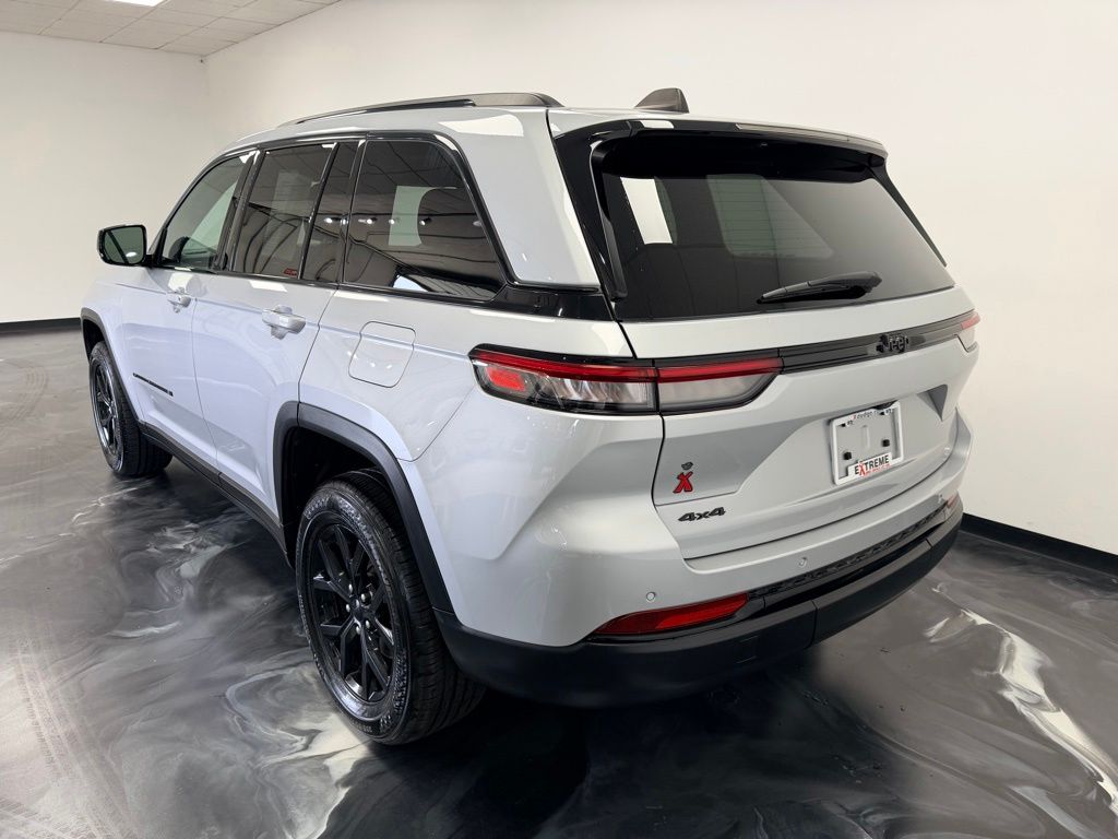 2024 Jeep Grand Cherokee Altitude - Photo 20