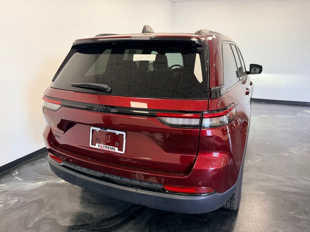 2024 Jeep Grand Cherokee Altitude - Photo 6