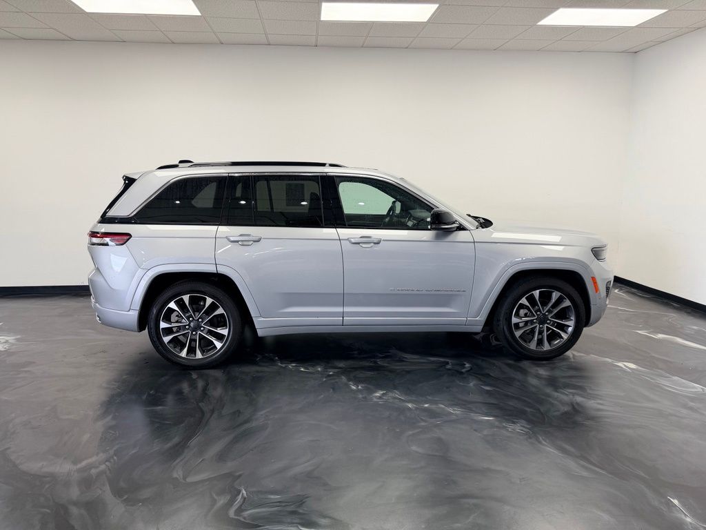 2024 Jeep Grand Cherokee Overland - Photo 21