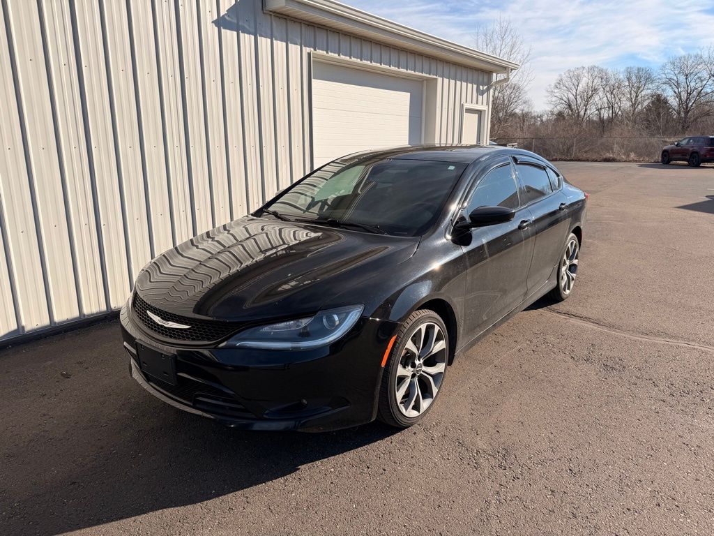 2015 Chrysler 200 S