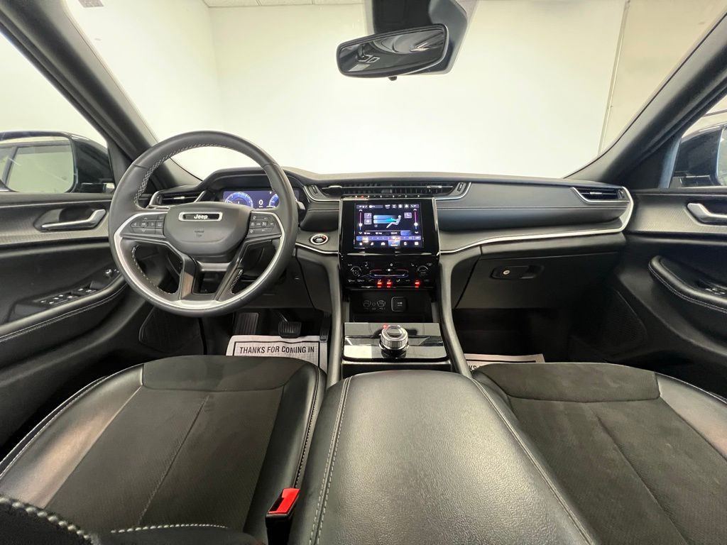 2024 Jeep Grand Cherokee Altitude - Photo 10