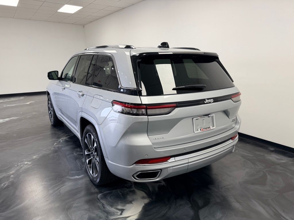 2024 Jeep Grand Cherokee Overland - Photo 19
