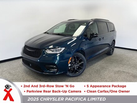 2025 Chrysler Pacifica Limited Van Passenger Van