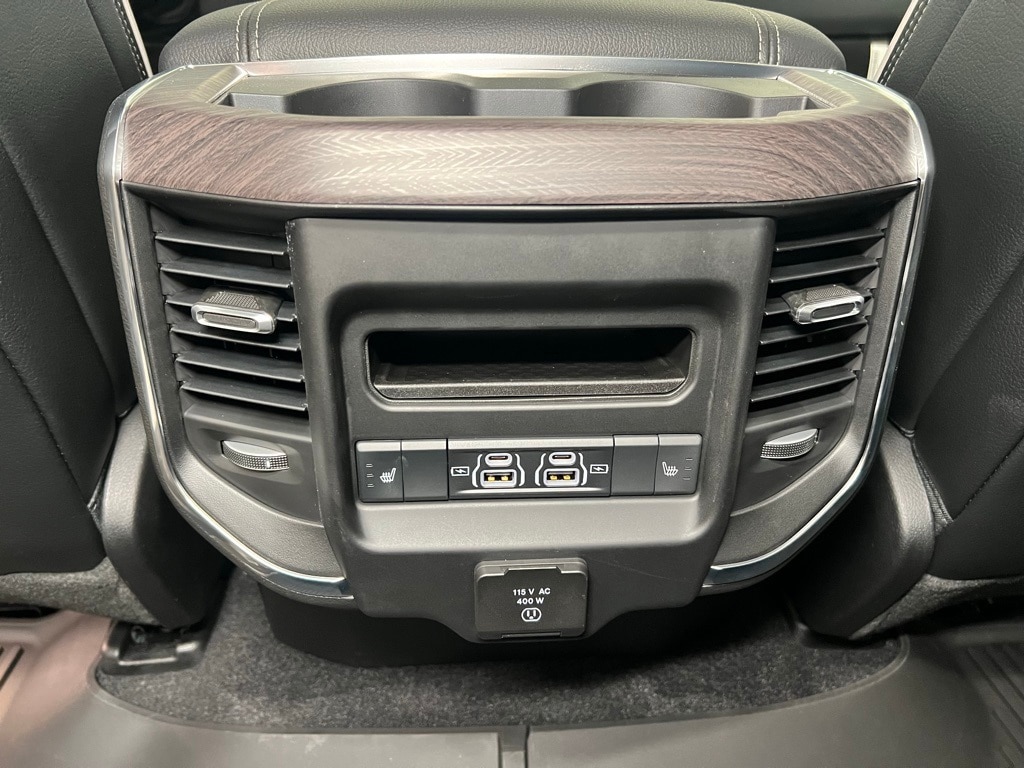 2026 Ram 1500 Laramie photo 4
