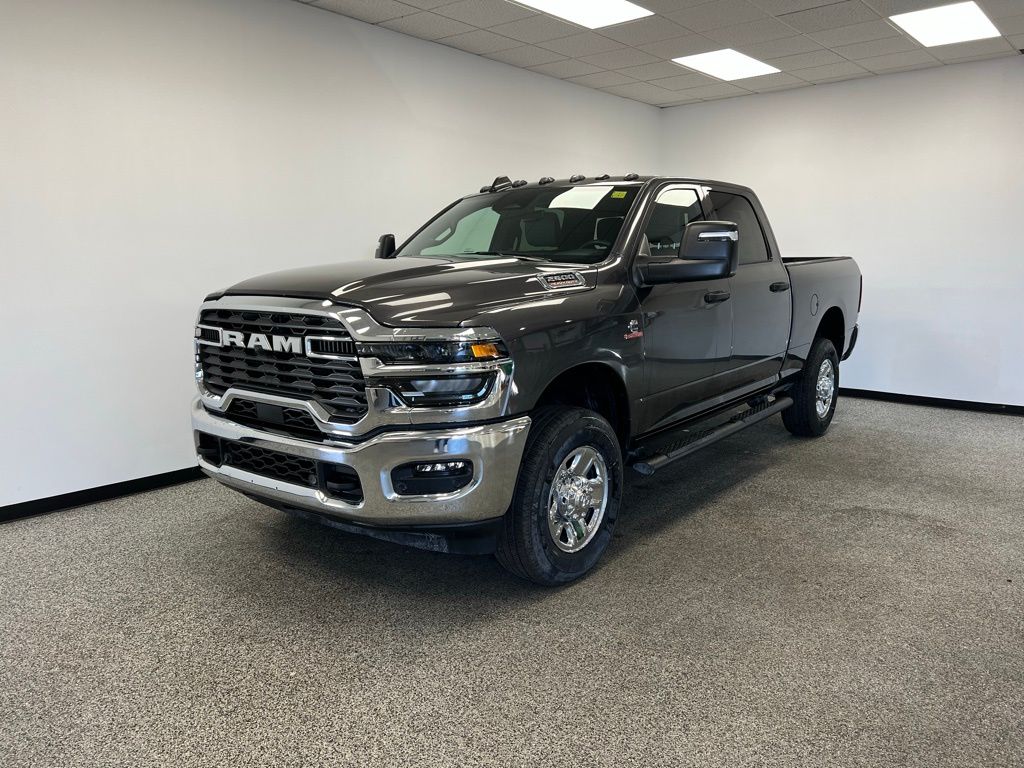 2025 RAM 2500 Tradesman - Photo 16