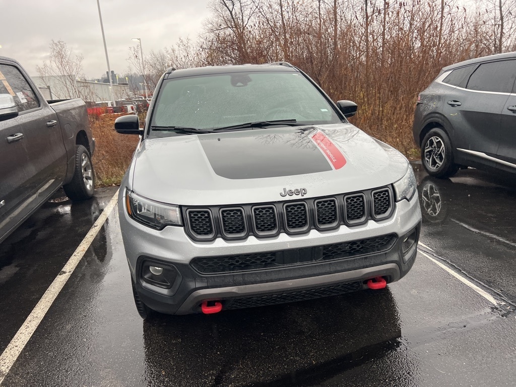 2024 Jeep Compass Trailhawk photo 4