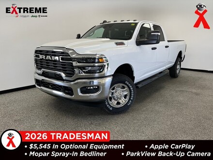 2026 Ram 2500 TRADESMAN CREW CAB 4X4 8' BOX Pickup