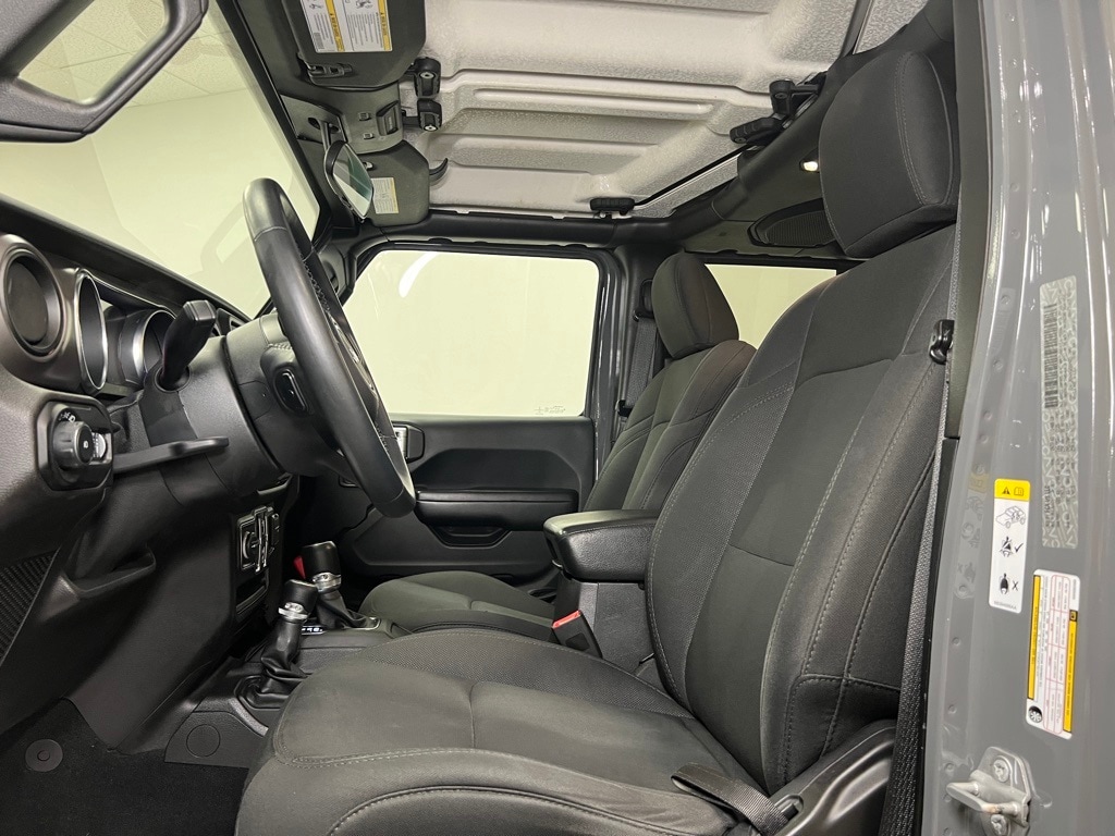 Used 2019 Jeep Wrangler Unlimited Sport S with VIN 1C4HJXDN0KW592465 for sale in Jackson, MI