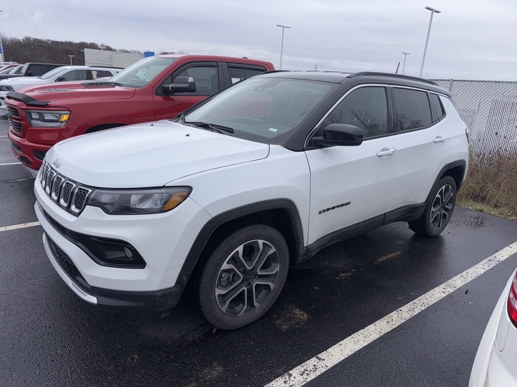 2024 Jeep Compass Limited photo 2