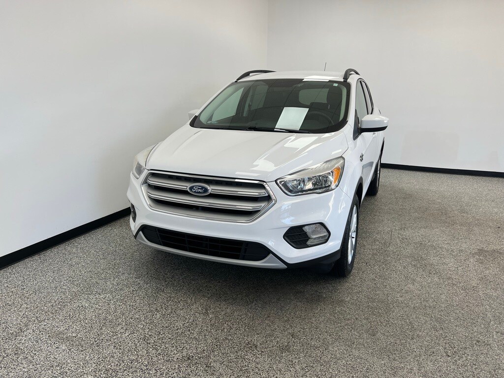 2018 Ford Escape SE photo 2