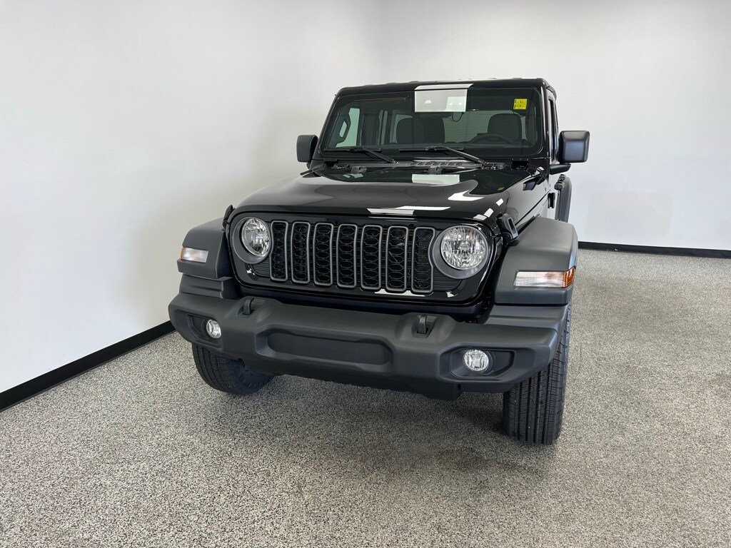 2025 Jeep Wrangler Sport S photo 2