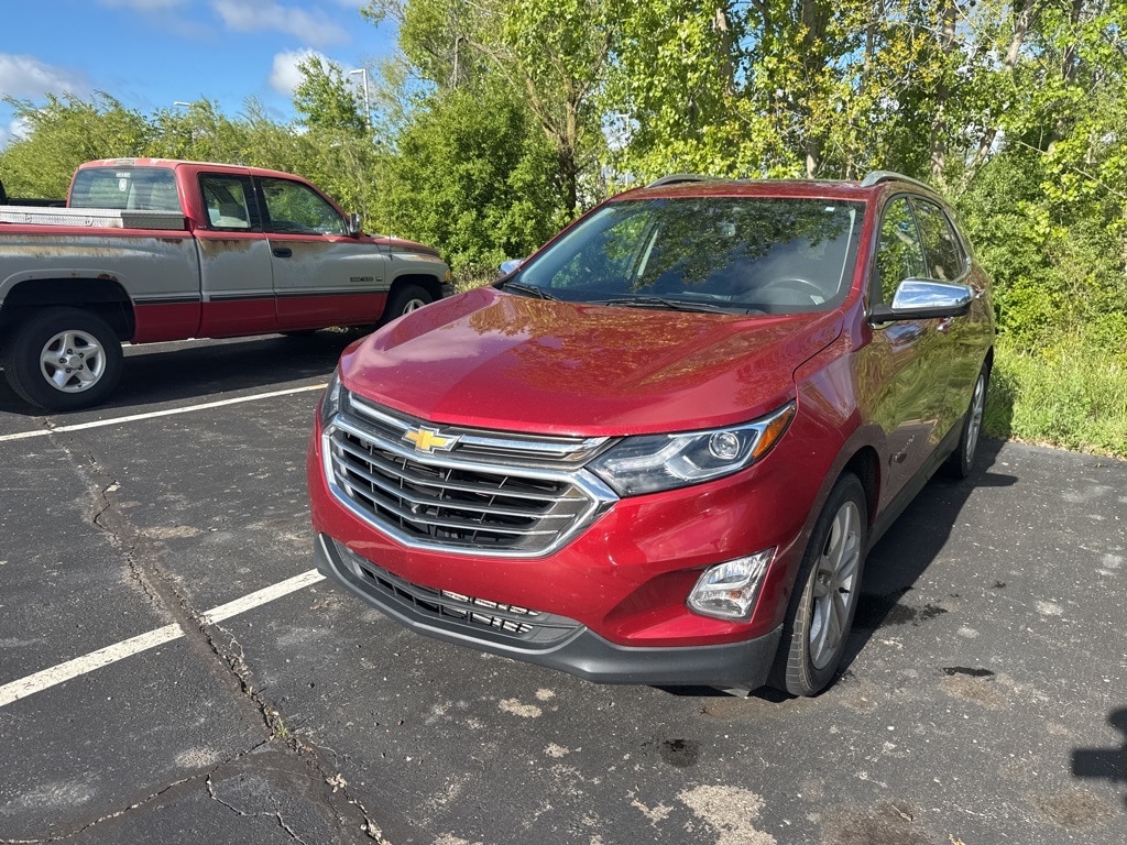 Used 2019 Chevrolet Equinox Premier with VIN 3GNAXNEVXKS504737 for sale in Jackson, MI