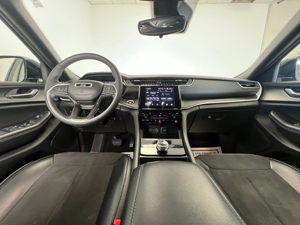 2024 Jeep Grand Cherokee Altitude - Photo 10