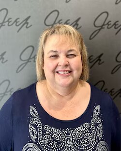Staff member Lisa Bunker from ID_d1a712