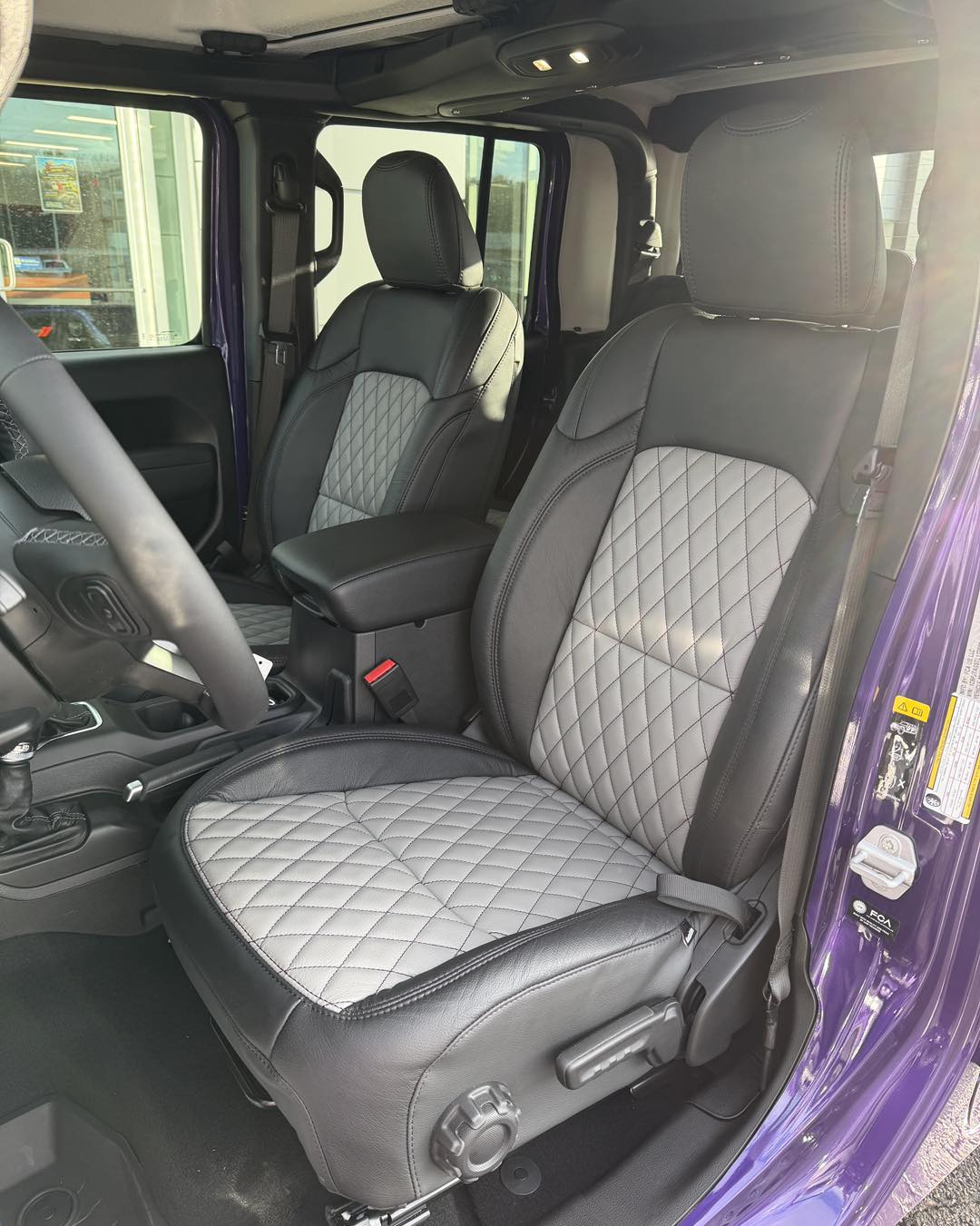 Custom Katzkin Interior on a Jeep Gladiator