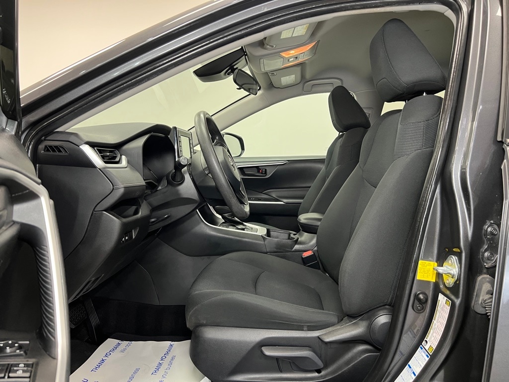 Used 2021 Toyota RAV4 LE with VIN 2T3MWRFV6MW117025 for sale in Jackson, MI