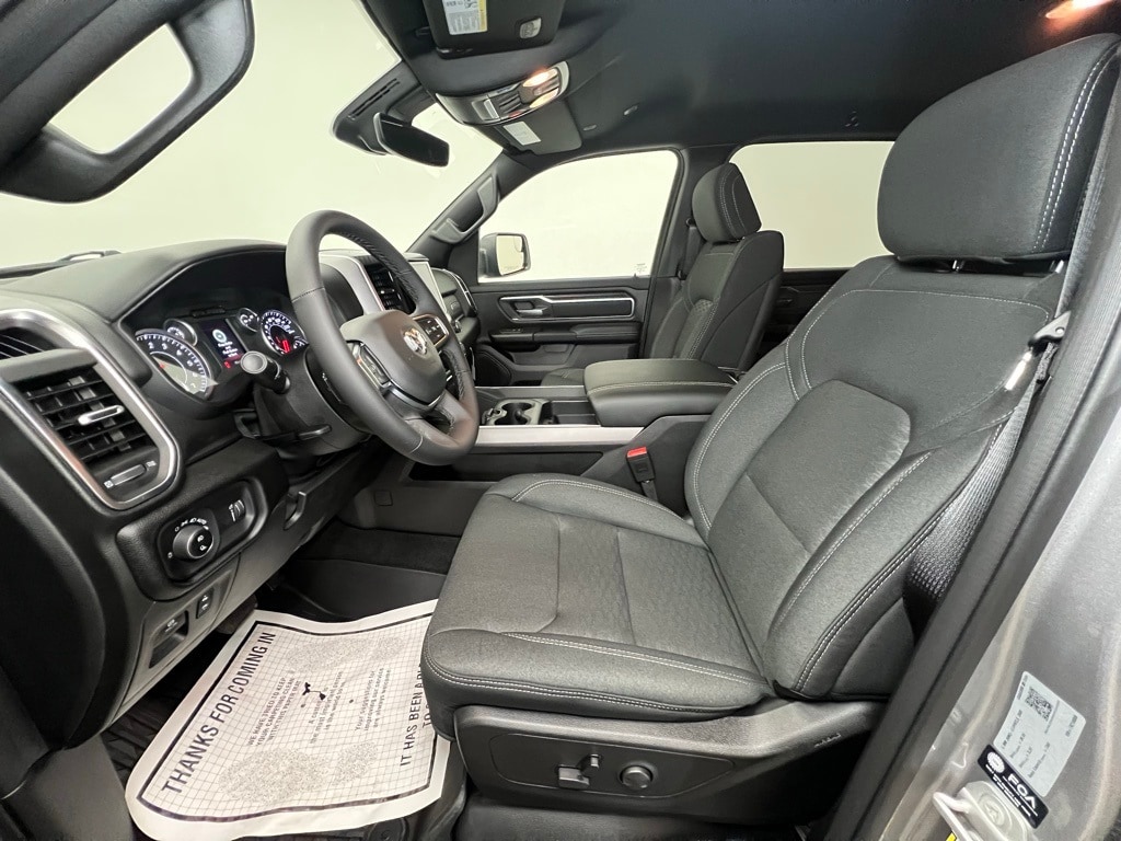 2026 Ram 1500 Big Horn photo 4