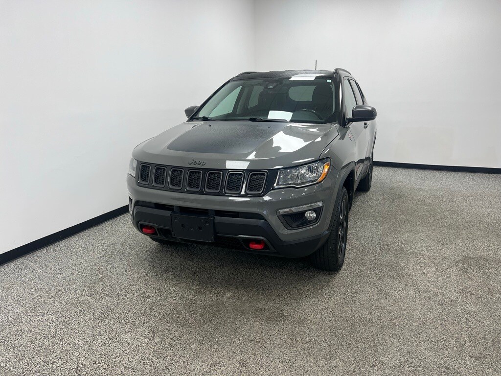 2021 Jeep Compass Trailhawk photo 2