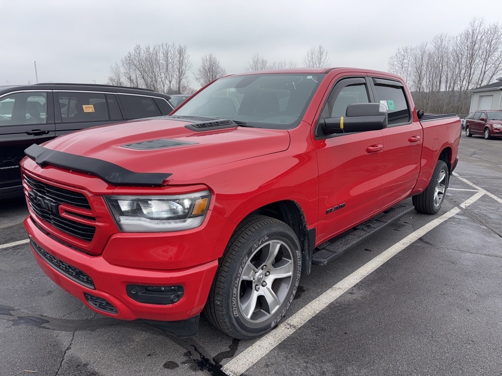 2019 Ram 1500 Laramie photo 2
