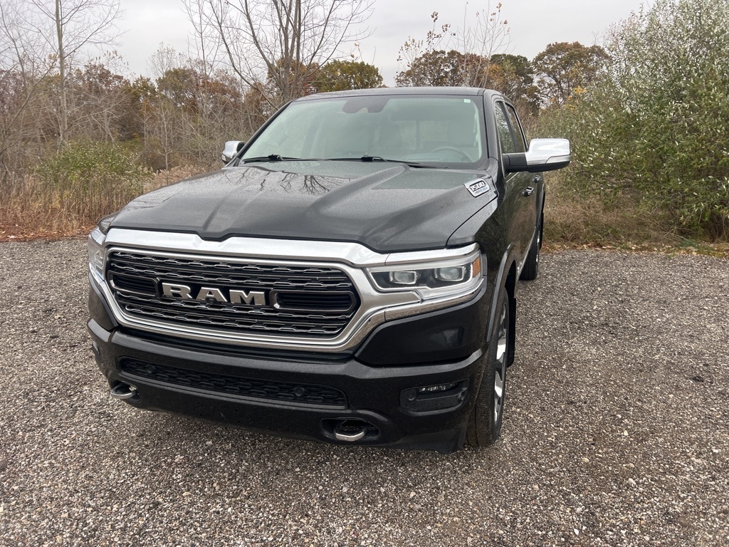 2022 Ram 1500 Limited photo 4