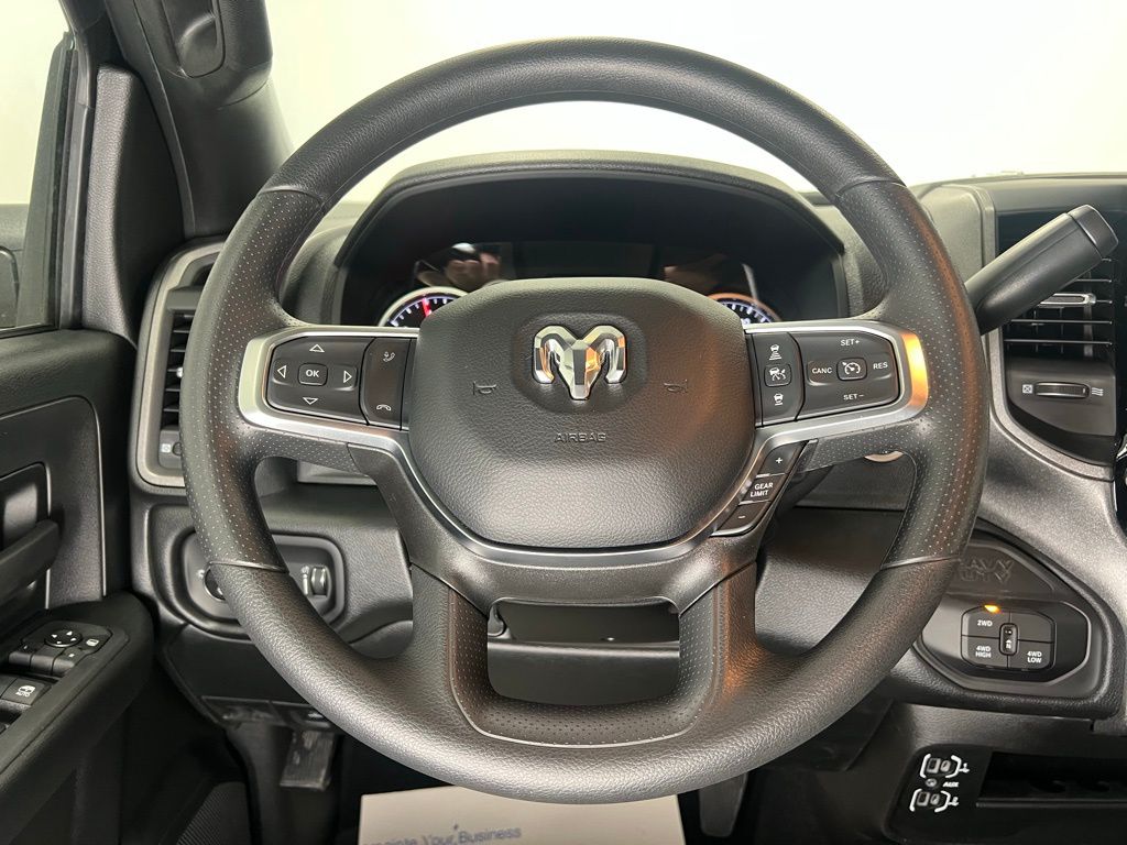 2025 RAM 2500 Tradesman - Photo 17