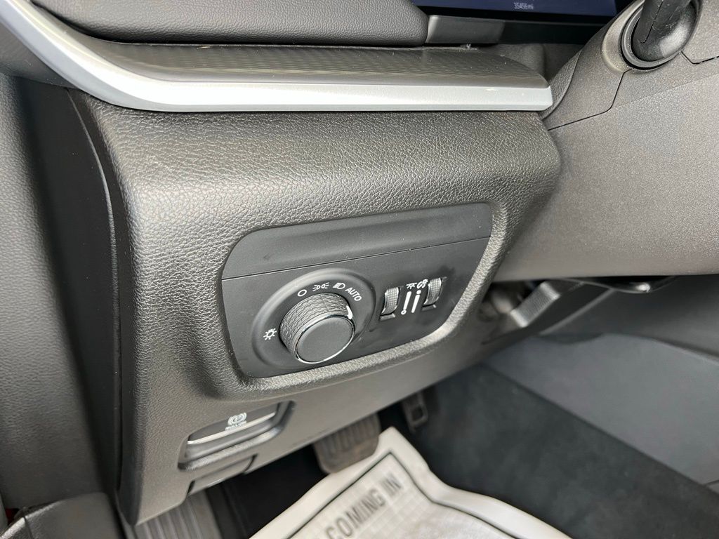 2024 Jeep Grand Cherokee Altitude - Photo 16