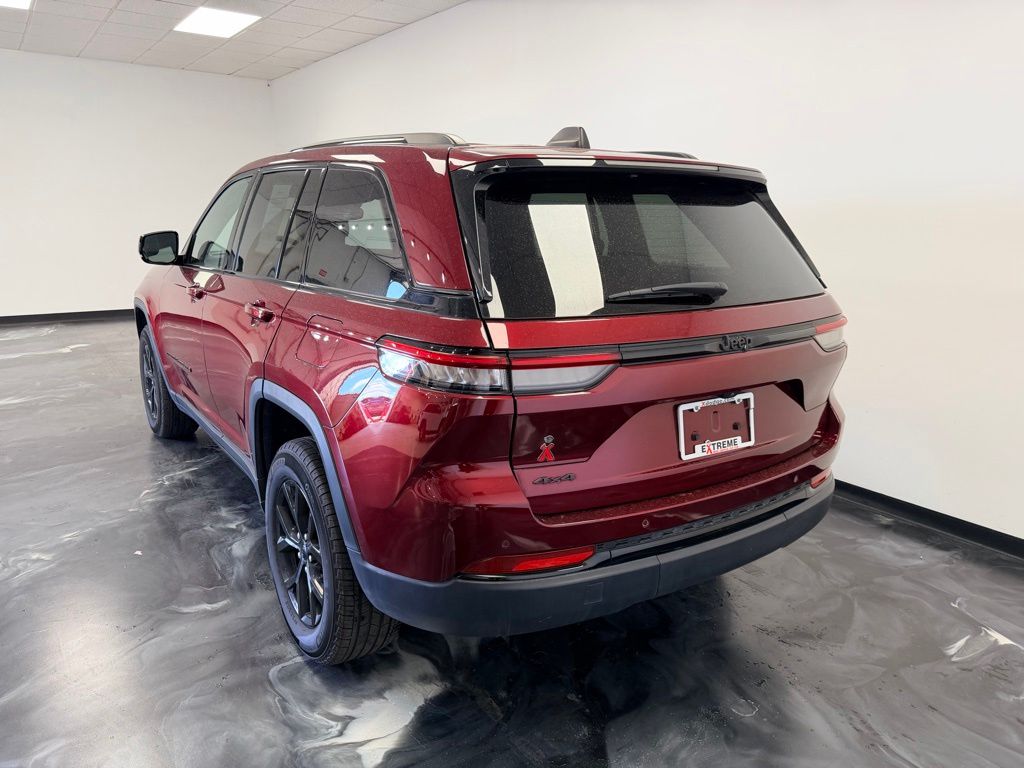 2024 Jeep Grand Cherokee Altitude - Photo 20